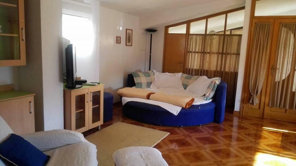 Pacho Lägenhet Baška Voda Exteriör bild